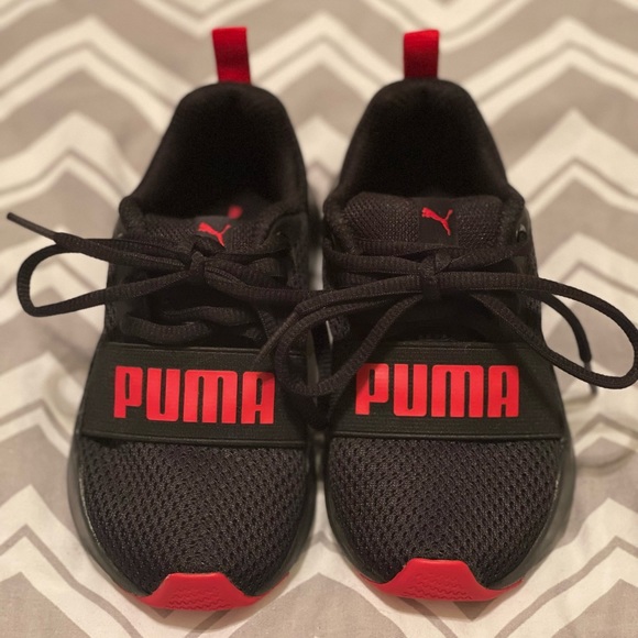 PUMA - Wired Run Toddler Shoe (10.5C) - Picture 2 of 5
